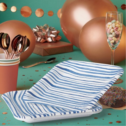 Indigoblau Wasserfarbstreifen Pappteller (Multi)