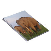 Indische Elefanten im Grassland Notizblock (Rechte Seite)