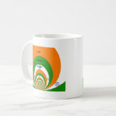 Indische Nationalfarben-Design mit "Hakuna Mat Kaffeetasse (Vorderseite Links)