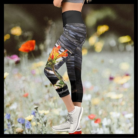 Indische Pinselflora mit Personalisiertem Namen Capri Leggings