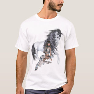 Indische Prinzessin und Stallion-Shirt T-Shirt
