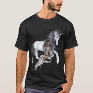 Indische Prinzessin und Stallion-Shirt T-Shirt