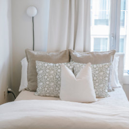 Indischer Blockdruck inspiriert Salbei Kissen