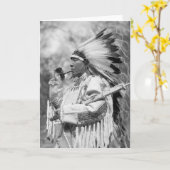 Indischer Chef Whirlwind Soldier, 1925 Karte (Gelbe Blume)