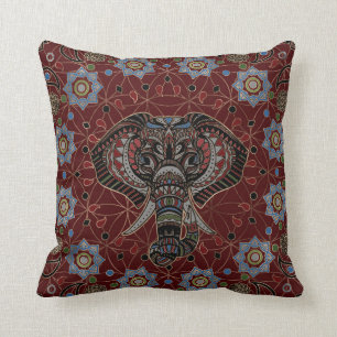 Indischer Elefant in Mandala-Ornament Kissen