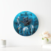 Indischer Wolfträumer mit ethnischen Ornamenten Große Wanduhr (Zuhause)