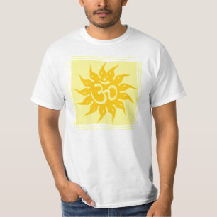 Indisches religiöses Symbol: OM und Surya T-Shirt