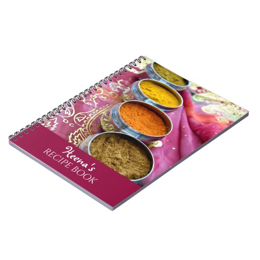 Indisches Restaurant Gewürze und Rosa Sari Rezept Notizblock (Linke Seite)