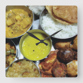 Indisches Vegetarisches Essen Quadratische Wanduhr