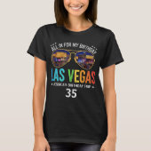 Individuell anpassbare Vegas Birthday Group Trip S T-Shirt (Vorderseite)