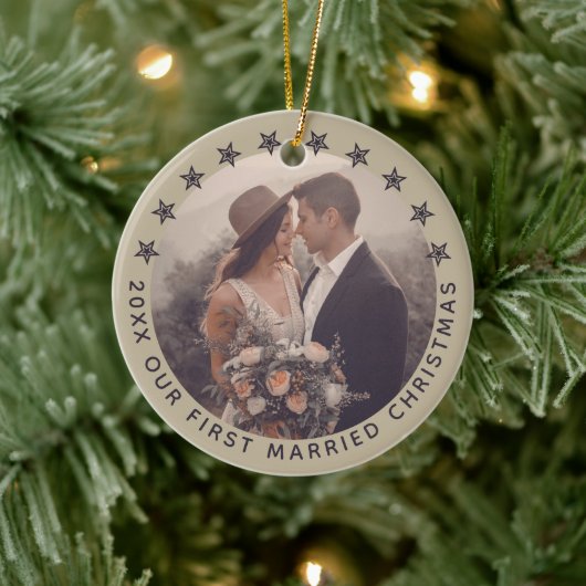 Individuell gestaltete Erste Verheiratete Weihnach Keramik Ornament (Baum)