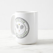 Individuell gestalteter Text Tennis Club Kaffeetasse (Vorderseite Links)