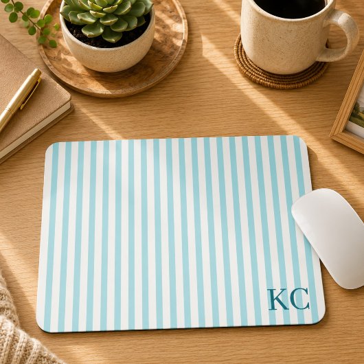 Individuell gestreifter Arbeitsplatz mit Monogramm Mousepad