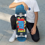 Individuell Vintages Comic Buch Pop Art BAM! Skateboard<br><div class="desc">Cool und lustig buntes Vintages Comic Buch Pop Art Thema inspiriert Motiv. Mit Raum zum Anpassen oder Personalisieren mit Namen,  Monogramm,  Initialen oder (begrenztem) Text Ihrer Wahl.</div>
