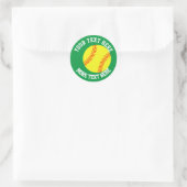 Individuelle Geburtstagsparty für Softballsport Runder Aufkleber (Tasche)