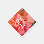 Individuelle Name 50. Geburtstag Tropische Blume Serviette (Ecke)