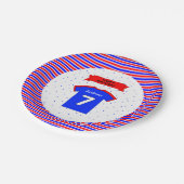 Individuelle Name 7. Geburtstagsfeier Pappteller (Schrägansicht)