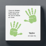 Individuelle Name Age Kid Handprint Fotoplatte<br><div class="desc">Ein wunderbares Geschenk,  wenn Sie einen Handdruck ihres Kindes zu benutzen haben. Ein persönliches Geschenk für Mama. Personalisieren Sie mit einem Namen und Alter. Ein besonderes Gedicht für Mama inklusive.</div>