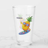 Individuelle Name Ananas Surfer Glas (Rückseite)