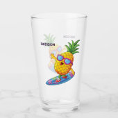 Individuelle Name Ananas Surfer Glas (Vorderseite)