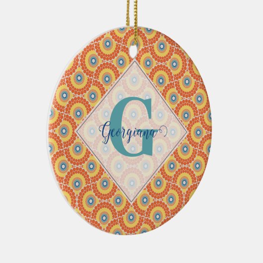 Individuelle Name Art Deco Sommer Radiant Mandala Keramik Ornament (Rechts)