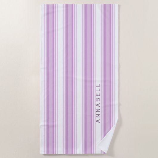 individuelle Name aus lila und weißen Streifen Strandtuch (Vorderseite)