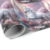 Individuelle Name Beautiful Unicorn Geschenkpapier (Rolleneckpunkt)