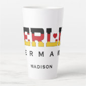 Individuelle Name Berlin Deutschland Milchtasse (Vorderseite)