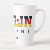 Individuelle Name Berlin Deutschland Milchtasse (Rechts)