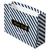 Individuelle Name Blau/Weiße Streifen Große Geschenktüte (Rückseite Schrägansicht)