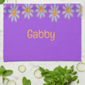 Individuelle Name blauer Blumen auf lila Geschirrtuch (Gefaltet)