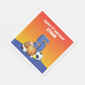 Individuelle Name Boy 5th Birthday Sports Balls Serviette (Ecke)