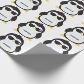 Individuelle Name cool Pinguin Geschenkpapier (Ecke)