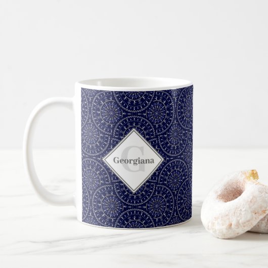 Individuelle Name Ditsy Winter Snow Angels Snowmen Kaffeetasse (Mit Donut)