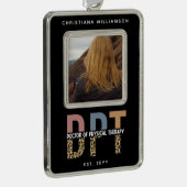 Individuelle Name DPT Arzt für Physikalische Thera Rahmen-Ornament Silber (Rechts)