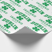 Individuelle Name Dublin Irland Geschenkpapier (Ecke)