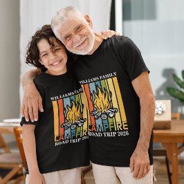 individuelle Name Familienurlaub Berg Road Trip T-Shirt