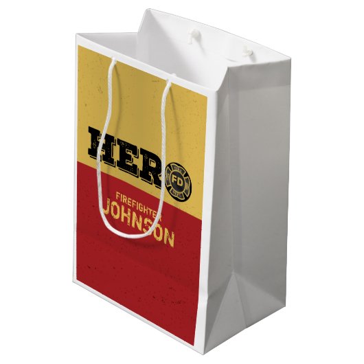 Individuelle Name, Feuerwehrheldin Mittlere Geschenktüte (Rückseite Schrägansicht)