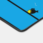 Individuelle Name fischt Muster auf blau Schreibtischunterlage (Ecke)