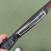 Individuelle Name für das schwarze Pickleball-Padd