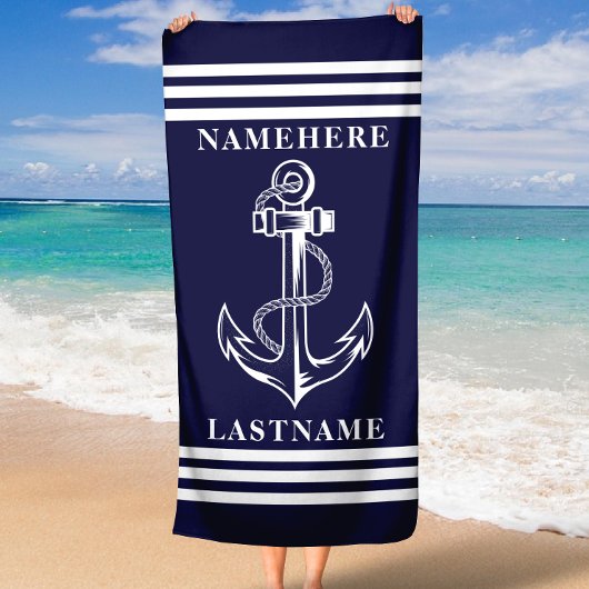 Individuelle Name für Navy Blue Anchor und Stripes Strandtuch