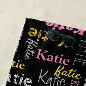 Individuelle Name gelb rosa grau schwarz typografi Strandtuch (Beispiel)
