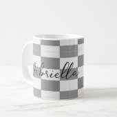 Individuelle Name-Graue Karo-Blockstruktur Kaffeetasse (Vorderseite Links)