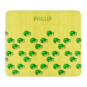 Individuelle Name-Grünfußballhelm gelb Schneidebrett (Vorderseite)