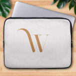 Individuelle Name Initial l Clean Beige & Brown Sc Laptopschutzhülle<br><div class="desc">Diese Designs enthalten oft personalisierte Monogramme,  die die Initialen oder den Namen der Person verwenden,  was sie zu einem einzigartigen Produkt macht. Die natürlichen Holzfarben der Designs sind ebenfalls auffällig und sorgen für ein frisches,  modernes Aussehen.</div>