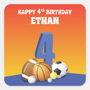 Individuelle Name Junge 4. Geburtstag Sportbälle Quadratischer Aufkleber