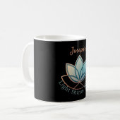 Individuelle Name Lotus Graphic - [NAME] Shines he Kaffeetasse (Vorderseite Links)