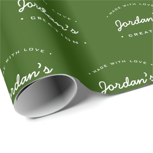 Individuelle Name Made with Liebe Green Modern Typ Geschenkpapier (Rolleneckpunkt)
