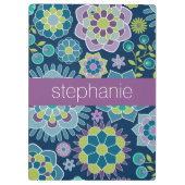 Individuelle Name mit farbenfrohen Frühlingsmuster Klemmbrett (Rückseite)