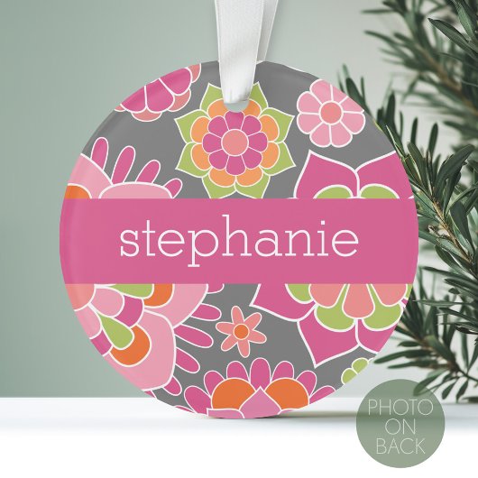 Individuelle Name mit farbenfrohen Frühlingsmuster Ornament